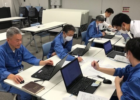  応援要請方針を立案