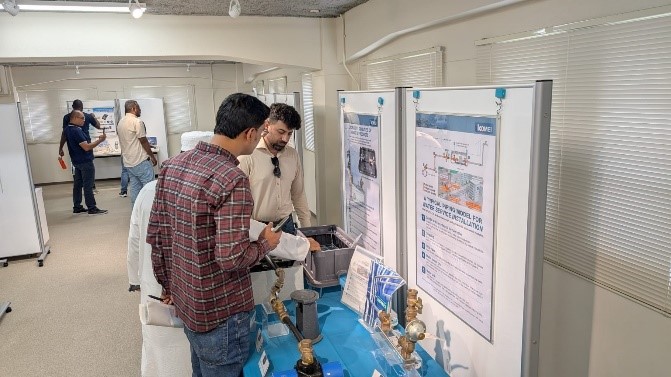 Aquatic Osaka見学の様子