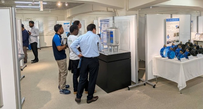 Aquatic Osaka見学の様子