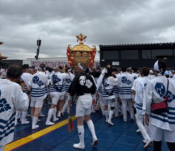 住吉大社の大神輿実演1