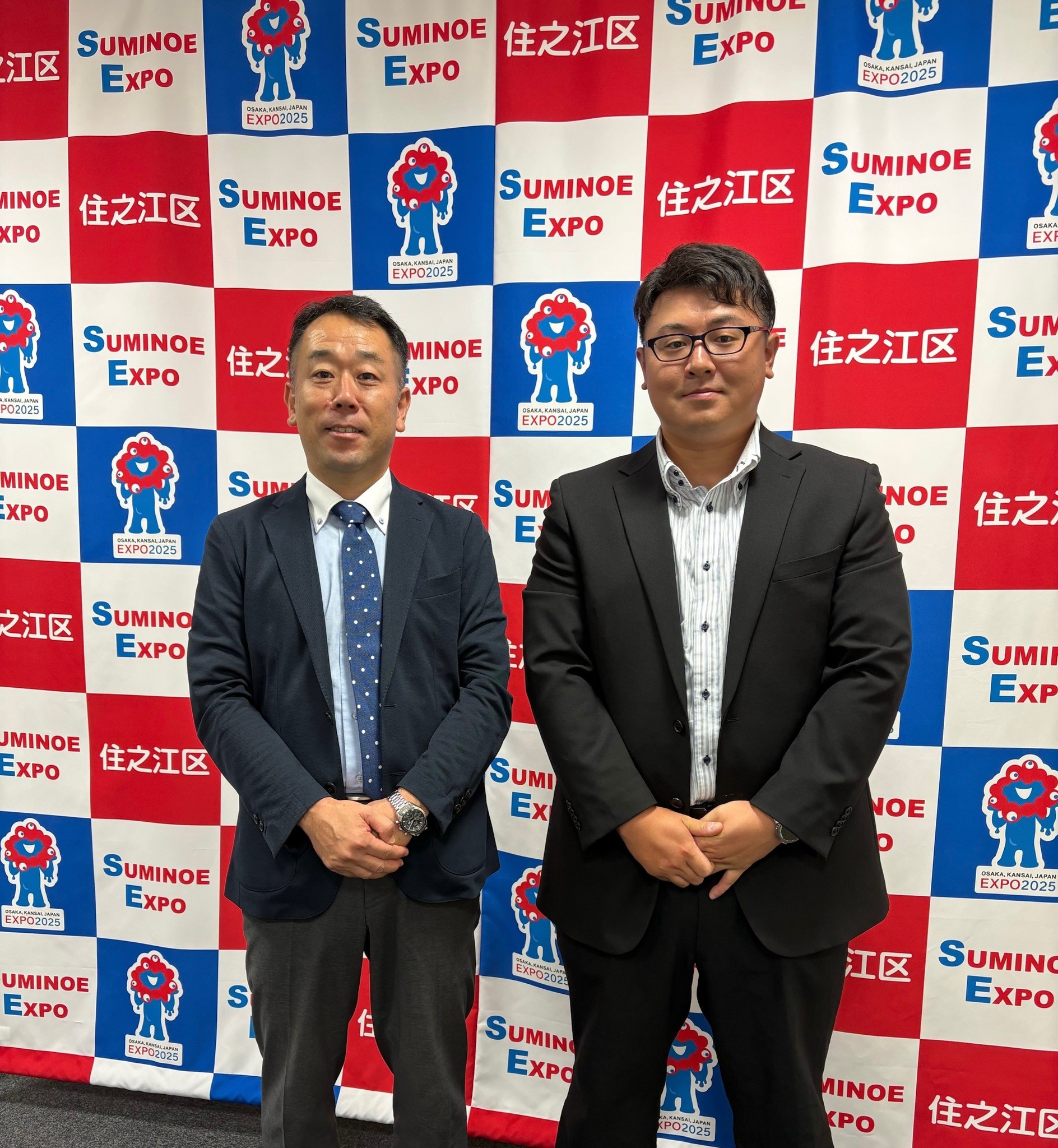 大分県企画振興部スポーツ振興課の方との写真2