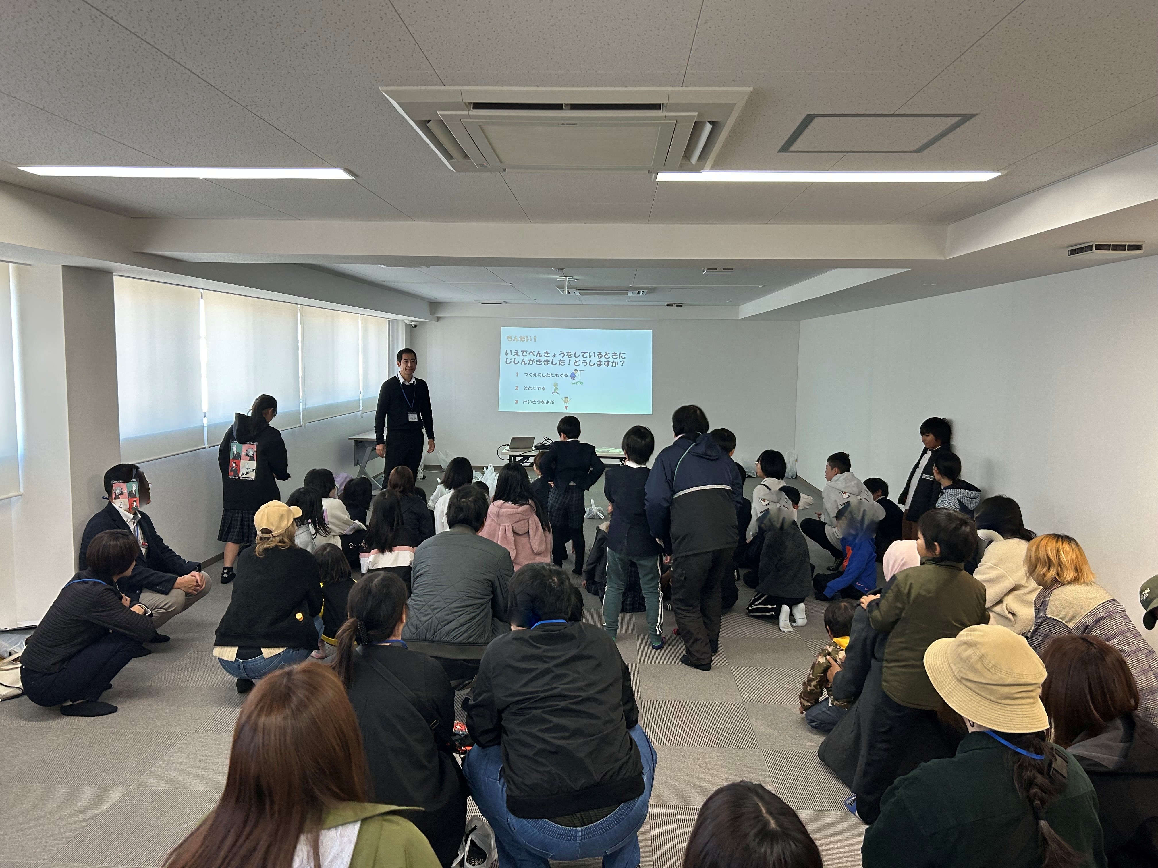 防災クイズの様子