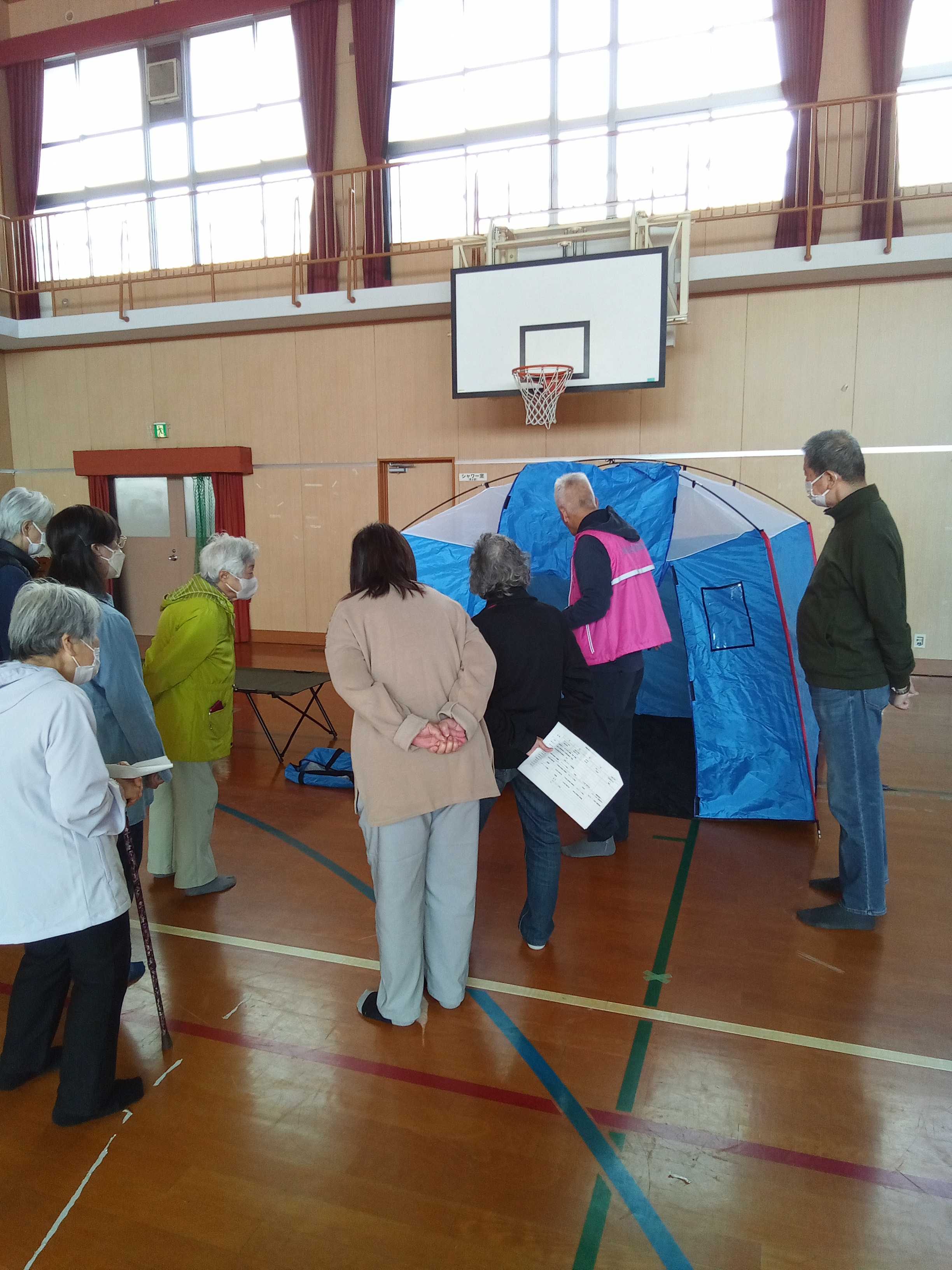 災害時避難所訓練の様子写真4