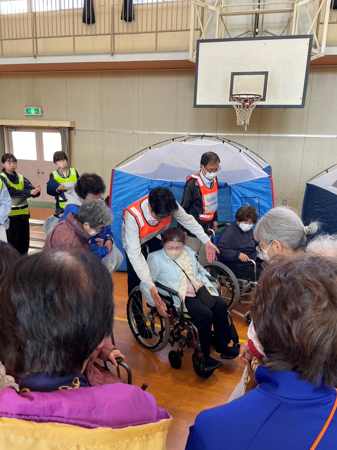 災害時避難所訓練の様子写真5