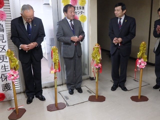 テープカット写真3