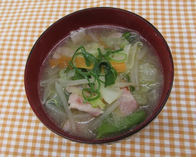 具だくさんみそ汁