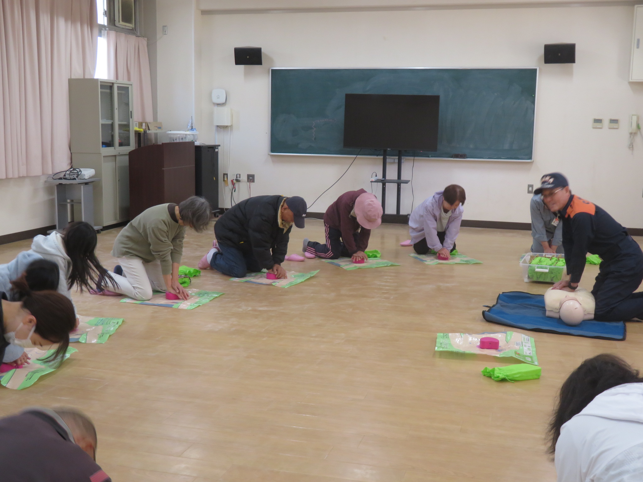 救急救命訓練のようす