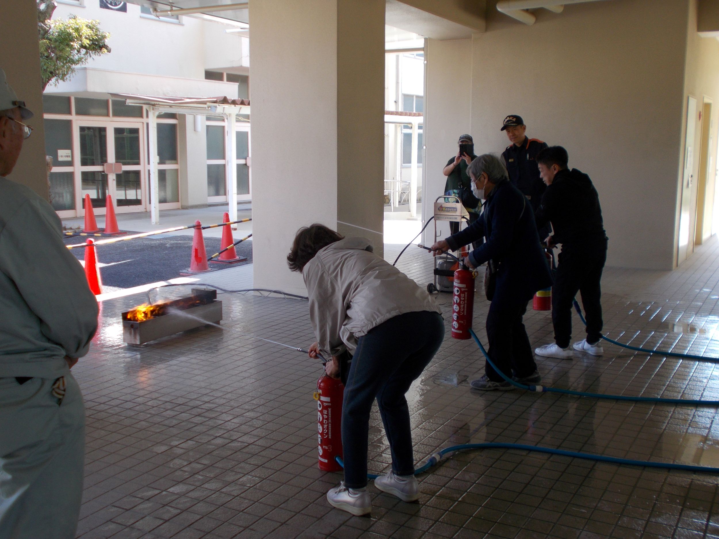 水消火器訓練